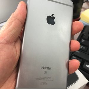 아이폰 6s 64gb