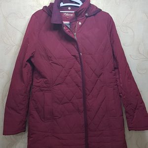 오스본 정품 누빔 코트(66)95사이즈 사용감적어 깨끗하구여❤ 정품이라 착용감좋고 디자인이쁘고 가볍고 따뜻해여^^
