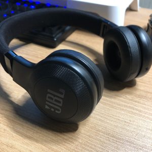 JBL E35 팝니다.