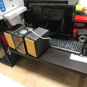 컴퓨터 책상
