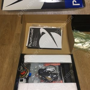 미사용) 카오디오 블루투스 USB SD CD롬 되는 자출카오디오 70W X 4 판매합니다.
