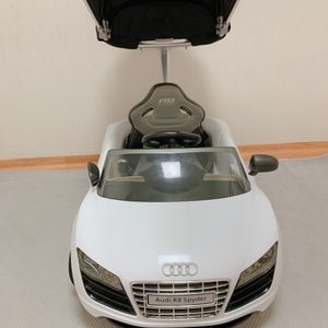 아우디 푸쉬카 R8 아기 푸쉬카
