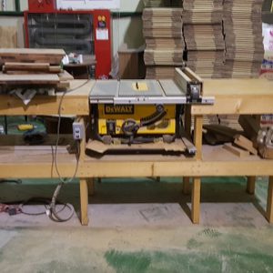 디월트 테이블 쏘 판매 (작업다이 포함) dewalt