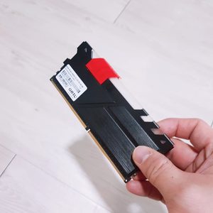 GEIL 8기가(8GB) 램 RAM DDR4 PC4-19200