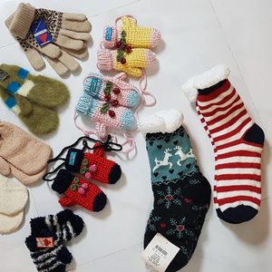 선물용 방한용품(성인장갑.5세미만 유아장갑.성인용 방한양말)