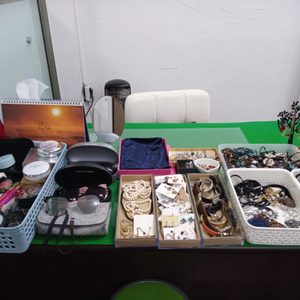 해피하우스벼룩매장 신품부터 명품중고까지