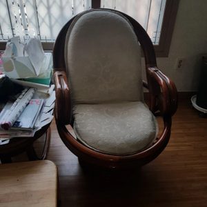 쇼파 20000 원, 레트로풍카페인테리어나 레트로풍인테리어하실분들 추천해요