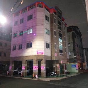 주인직접 월세 놓아요 원룸 입니다 위치좋아요 월세저렴하게 드립니다