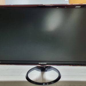 데스크탑 컴퓨터 모니터포함/중고 데스크탑 PC (삼성SSD, 8GB램, I5-2500, GTX960, 삼성모니터)