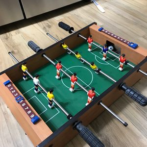 벧엘스포츠 축구게임기(m) 팝니다 / 테이블축구