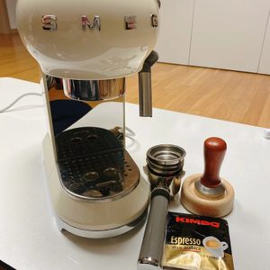 SMEG 스메그 커피머신