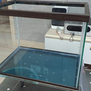 열대어 어항 풀세트팝니다(받침대포함)