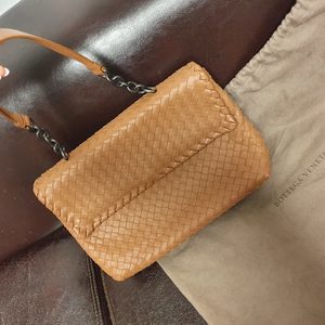 보테가베네타 bottega veneta 가방 새것(100% 정품)