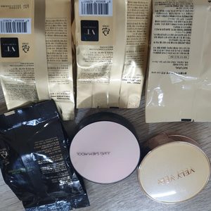 vt콜라겐팩트리필새상품2,블리꿀광본품중고+새상품리필1,정샘물본품중고1,클리오킬커버리필새상품1