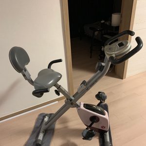 /실내자전거/ 운동하기좋은 실내자전거에요