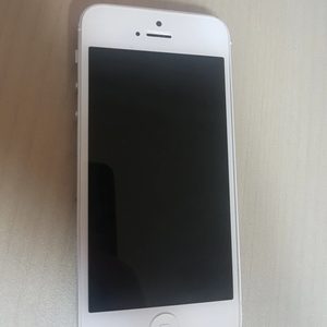 아이폰5 화이트 64G / 핸드폰 / 휴대폰