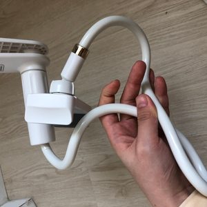 자바라 핸드폰 거치대 침대 거치대 침대핸드폰 스마트폰