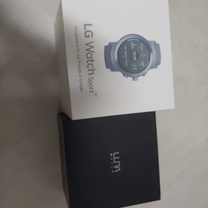 lg 워치 스포츠 A급 + 루나워치 S급 두개 합쳐서 10만원!!