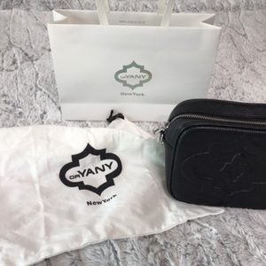 오야니(ORYANY) 체인백