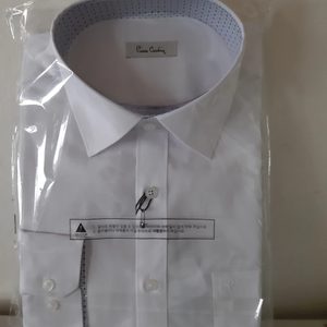 새제품"피에르가르뎅 와이셔츠 노말핏 와이셔츠