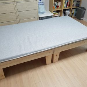 편백나무 침대+고밀도 메모리폼 매트리스