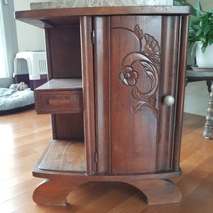 앤틱 협탁 ,프랑스 스타일 . 장식장(프랑스앤틱샵구입)