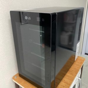 엘지 와인냉장고 와인셀러 W087B