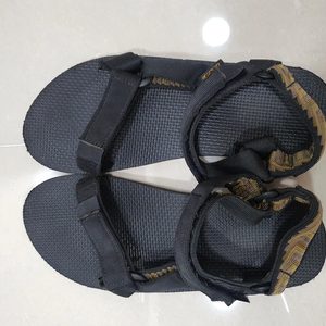 테바.테바샌들.260