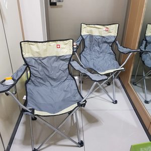 캠핑체어 스위스크로스