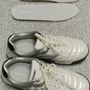 풋살화2 족구화1 일괄 8만원 팝니다