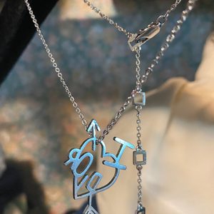 DIOR 디올 디올목걸이 디올로고목걸이