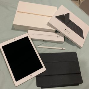 아이패드프로 1세대 골드 256GB 9.7형 (셀룰러 + wifi) + 애플펜슬1세대 + 아이패드프로 스마트키보드