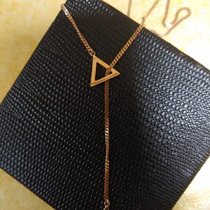 18k 긴줄 삼각 목걸이(새거)