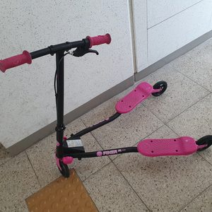 와이킥보드 킥보드 전신킥보드 와이플리커 접이식킥보드.