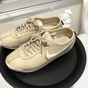 나이키코르테즈72오트밀,나이키코르테즈230,나이키코르테즈오트밀