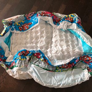 물놀이 풀장 약 100*100 cm 쿨거래시 물놀이 공 서비스