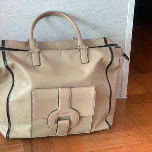 진품 루이까또즈 (Louis quatorze) 베이지 핸드백 가방 숄더백 2만원에 판매해요^^