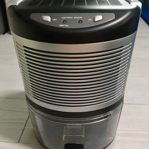휴대용 제습기 미니 제습기 1L 지하실 원룸 강력 제습기 (미국 Cosy Life 정품)