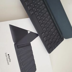 정품 애플 스마트키보드 iPad Pro 10.5, iPad 7세대 및 iPad Air(3세대)용 키보드 - 한국어
