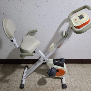 엑스바이크 실내사이클 실내바이크 실내 자전거 두대 팝니다