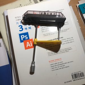 공구. 다용도 렌치 팝니다. 토크렌치