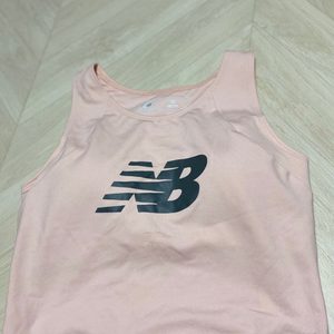 뉴발란스 여성 빅로고 브라탑크롭탑탱크탑