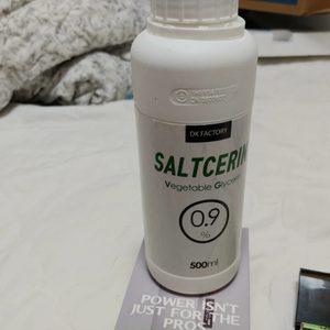 베이포레소 젠킷 풀박스 파나소닉18650 솔트VG 500ML 세트로 판매합니다.