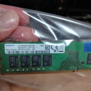 삼성 ddr4 8g램 2개 ddr3 8g램 2개와 맞교환 원합니다
