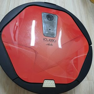 아이클레보 로봇청소기 팜!(상태좋음). 유진로봇 아이클레보 아르떼 YCR-M05. 로봇청소기. 청소기