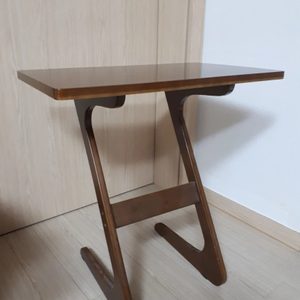 사이드 협탁 테이블 쇼파 테이블 침대 테이블 리모컨 선반 티테이블