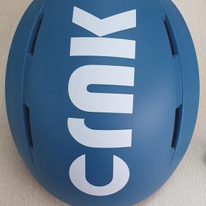 CRNK SKADI 헬멧 팝니다. (자전거헬멧. 킥보드헬멧. 스노우보드 헬멧)