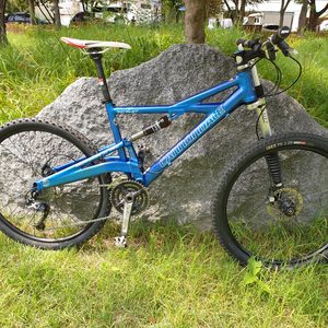 케논데일 풀샥 mtb 풀xtr 입니다.