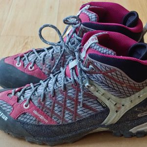 살레와 여성용 고어텍스 등산화 240mm, salewa ws firetail mid gtx goretex