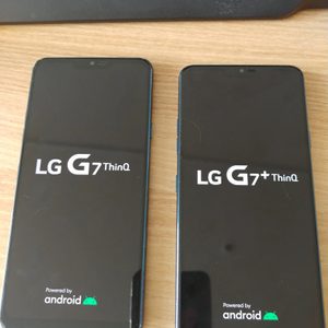 LG G7, G7+ 두대 팝니다